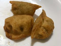 -茸梅路右拐龙虾-农家菜(松江店)