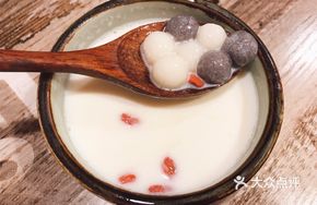 Honey Coconut Glutinous Balls