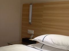 -城市便捷酒店(佛山大良清晖园步行街店)