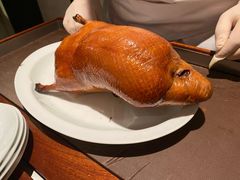嘉府果木片皮鸭-上海苏宁宝丽嘉酒店·嘉府壹号中餐厅