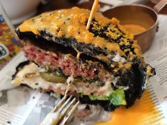 网红瀑布牛肉菠萝包-肥韬茶餐厅(南山mini店)