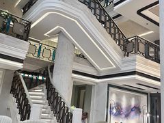 -浅深(世茂滨江精品店)