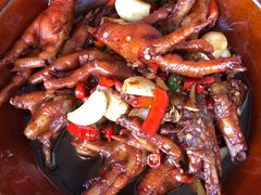 烧大鸡脚-老三样·美食研究中心(世贸路店)