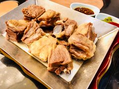 手把肉-蒙古人烤羊大师·绿野餐厅(工农大路店)