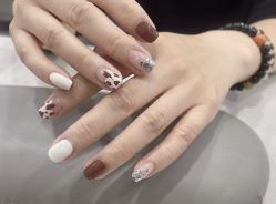 -雅洁美甲美睫