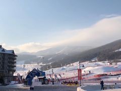-中旅松花湖滑雪场