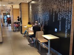-麦当劳(江湾镇店)