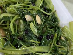 -考记泥焗鸡农庄·海鲜(北洛秘境店)