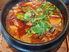 -古都历食南京菜·烤鸭·鸭血粉丝·汤包(南京博物院店)