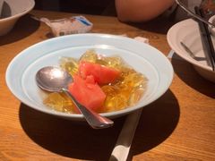 -蜜桃餐厅·伴山(湖滨商业街店)