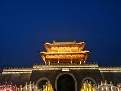 -雪山彩虹谷景区