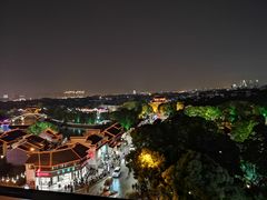 -顽啤熊·酒客酒馆(苏城夜景必选店)