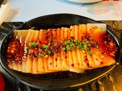 -桂二老坛酸菜鱼(三街两巷店)