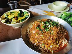 -一棠龙虾•王牌虾球(光谷天地店)