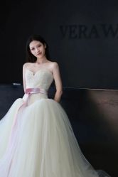 -Vera Wang婚纱礼服旗舰店