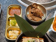 -红泥小火炉·东北泥炉烤肉(天一旗舰店)
