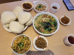 -关中闫记粉蒸肉(和平路店)