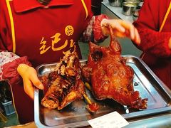 -王浩儿纪六孃甜皮鸭(乐山总店)
