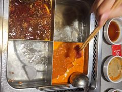 -海底捞火锅(新松江路店)
