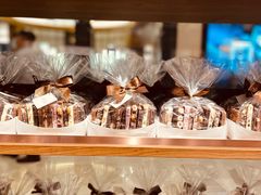 -Laderach 莱德拉(上海环贸iapm店)