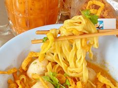 -Khao Soi Mae Manee
