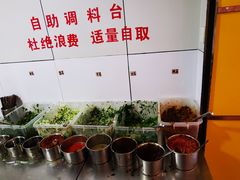 -文山荷鲜居(翠湖店)