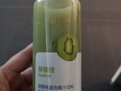 -瑞幸咖啡(东直门枢纽店)