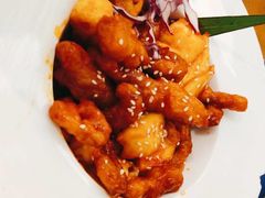 清迈菠萝咕噜肉-觅山云南菜(泊富ICITY店)