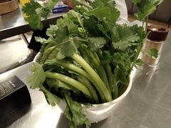 -胡须佬鸡煲四季火锅店(石厦西村直营店)