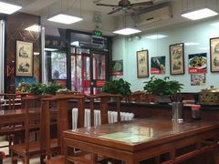 大堂-陈寔包子王·卤煮小肠·京味小吃(龙潭店)