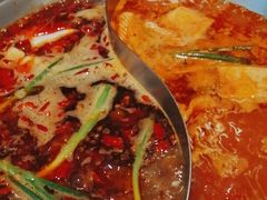 -沸炉重庆老火锅(军事博物馆店)