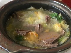 -闫家驴肉老店(华电一校店)