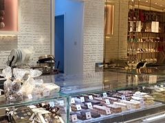 -VENCHI 闻绮(北京国贸商城店)