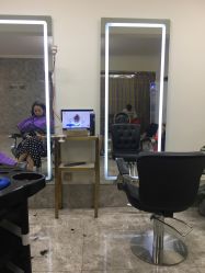 -BM SALON