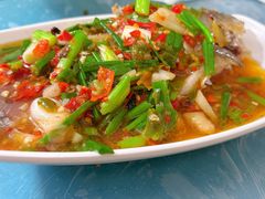 -正荣酒家葱葱鲫鱼