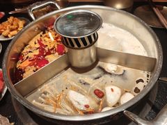 -晓宇重庆火锅(西安荟聚店)