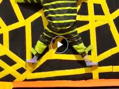 -Tenker Club弹刻极限主题公园 · 蹦床 · 团建 · 生日派对(大关店)