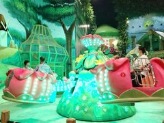 -蓝精灵乐园·世茂精灵之城主题乐园