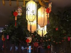 -八府香鸭·啫啫煲(华山路店)