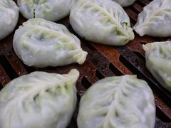 -东来菜馆•手抓海鲜家常菜•海鲜锅贴