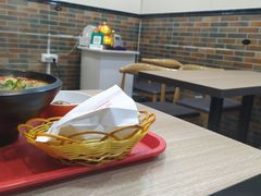 大堂-盛秦腊汁肉白吉馍·米线(北宁湾店)