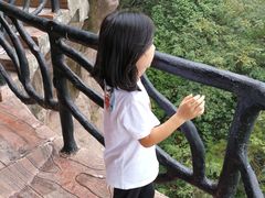 -玻璃桥景区石牛寨