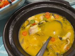 -海派美食·家宴海鲜青岛菜·石锅鲽鱼头(东方城店)