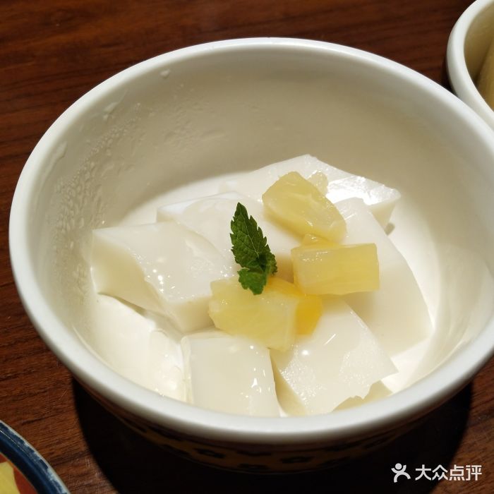 玛嘉烈(荟聚购物中心店)杏仁糕图片 - 第1823张