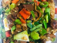 -亿香院土菜馆(东岳街店)