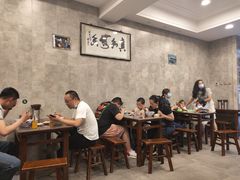 大堂-老乌家特色小炒泡馍(大皮院店)