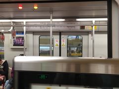 -康新公路(地铁站)