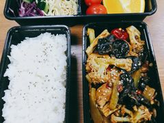 山城麻辣素香锅-轻蔬不用等·素食(江苏路店)