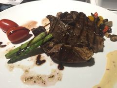 -HIHE Bistro·Oyster Bar(华熙live店)