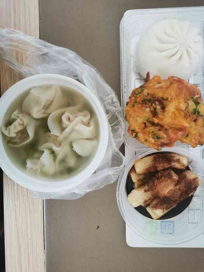 1人赞番禺区 市桥 小吃快餐一品居粥点(市桥店)歇业关闭推荐:皮蛋瘦肉